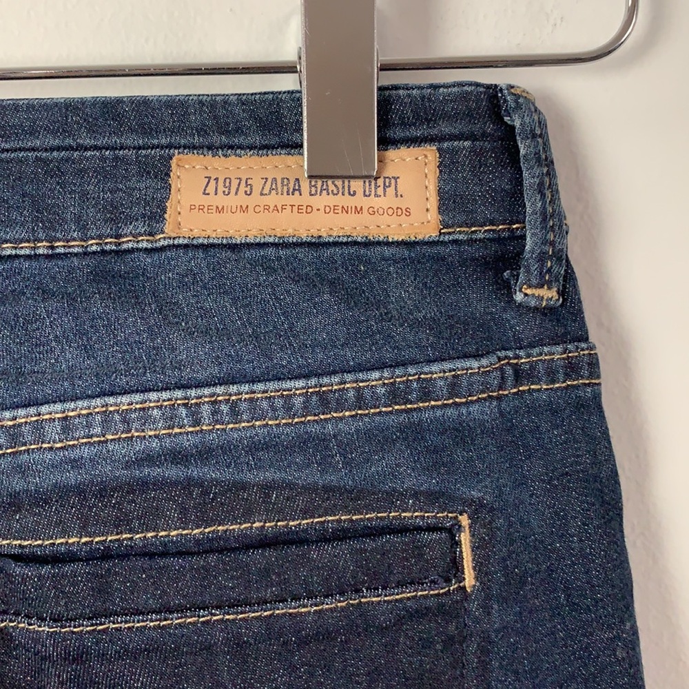 Z1975 Zara Basic Denim Skinny Jeans 2 Distressed - Picture 7 of 7